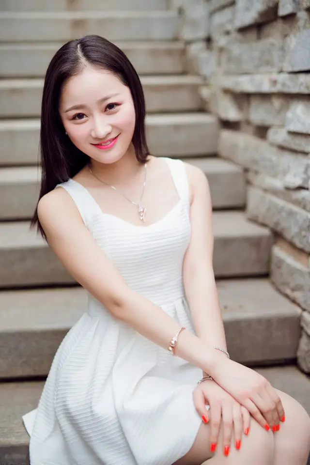 北京温州私人伴游商务伴游乔妹的联系方式！