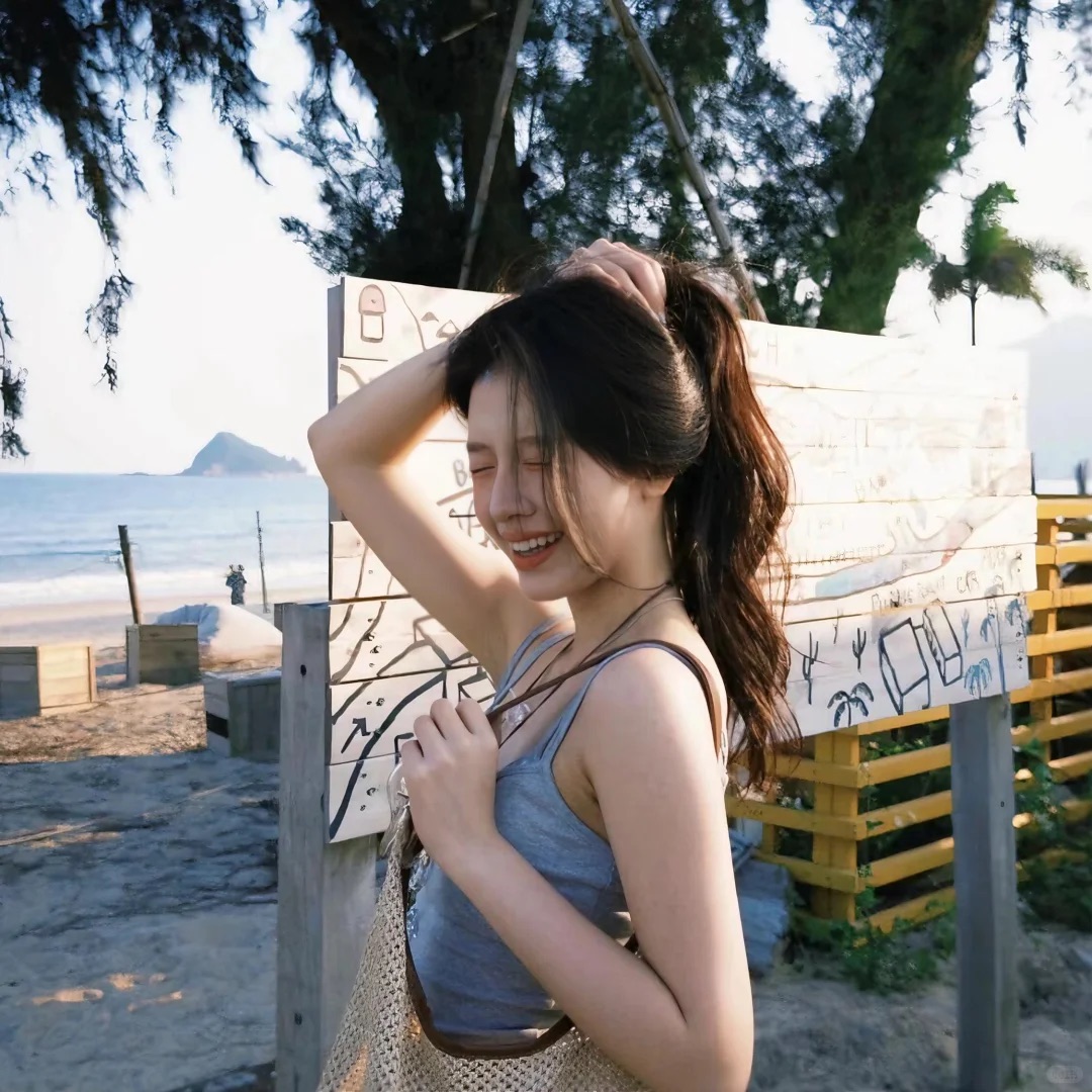 北京伴游女生谷星星的资料